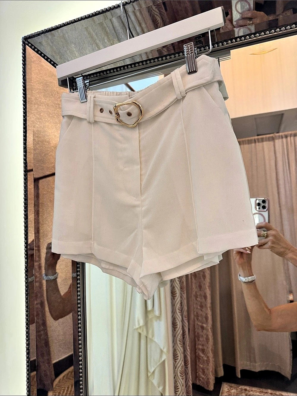 High Waist Shorts in White Like New